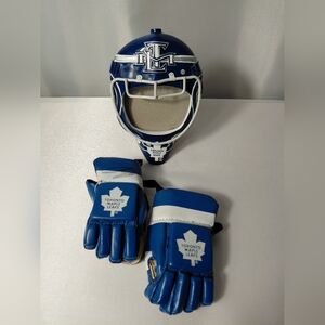 Toronto Maple Leafs Picture Frame And Mini Gloves Set